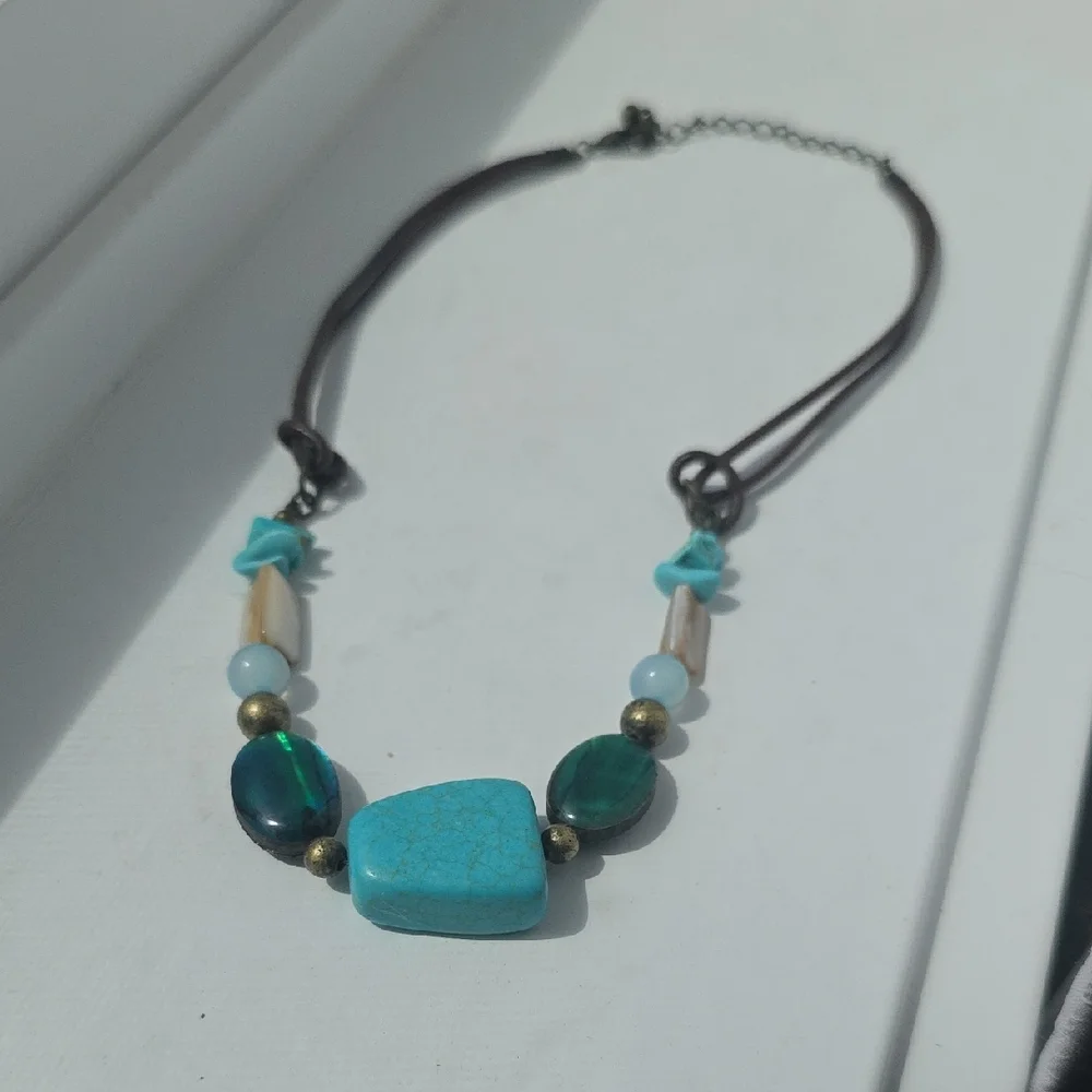 Turquoise and Green Beaded Necklace - Picture 1 of 4